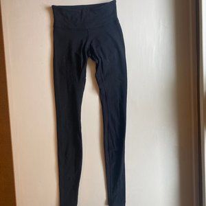 Black Lululemon leggings!